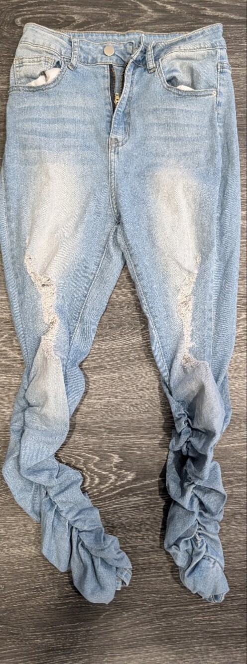 Light Blue Distressed Women’s Rouched Jeans